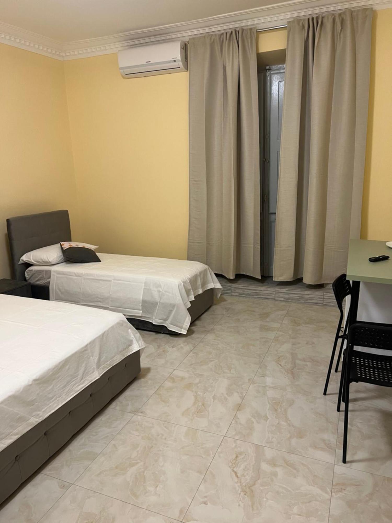 Bed and Breakfast Termini Gioberti Рим Екстер'єр фото