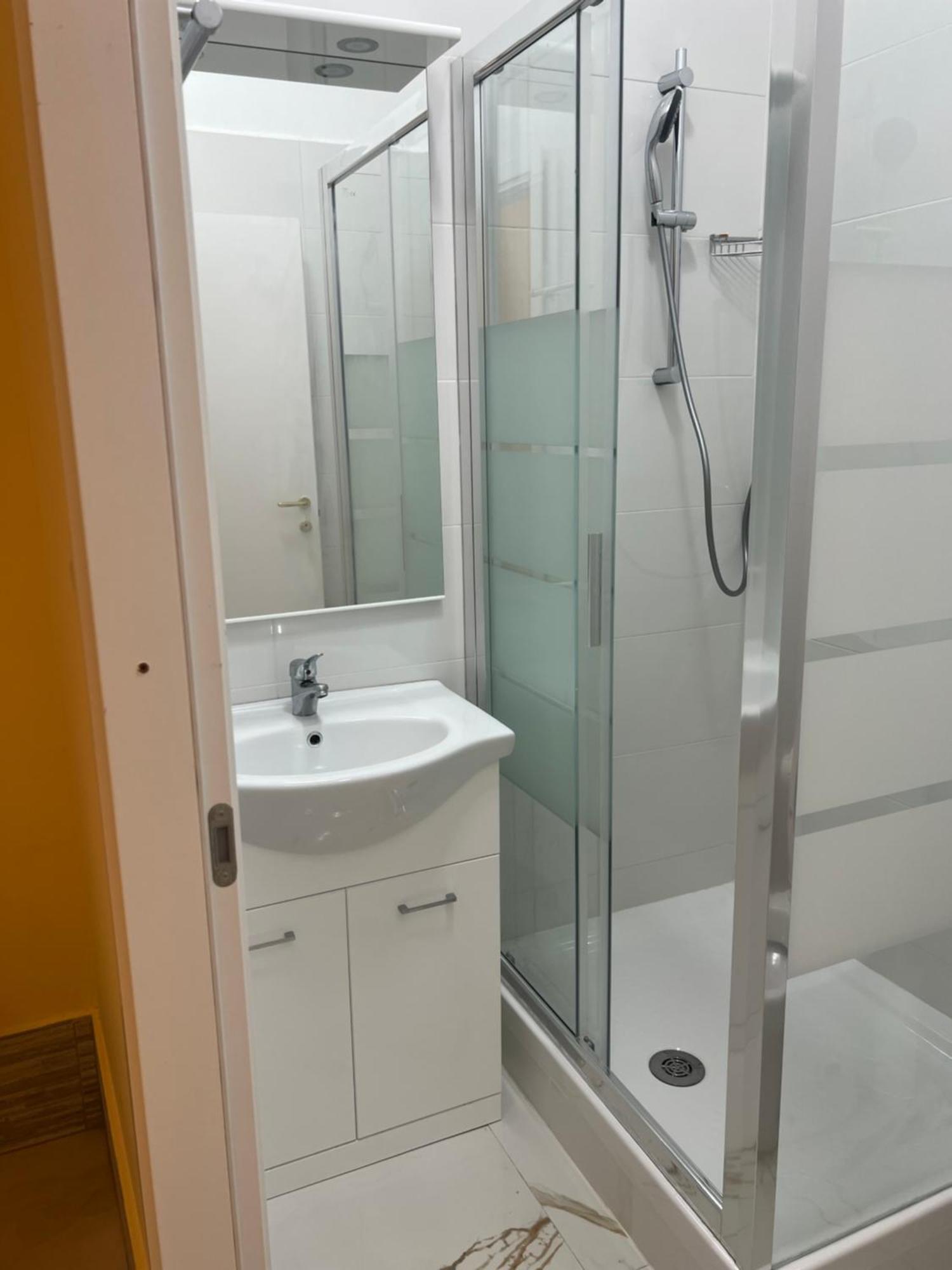 Bed and Breakfast Termini Gioberti Рим Екстер'єр фото