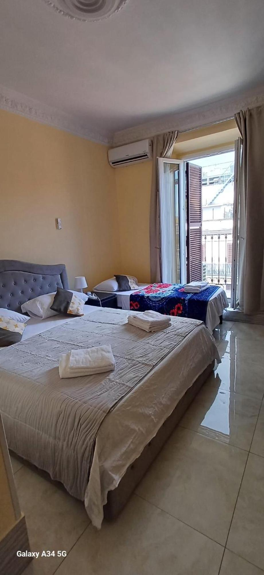 Bed and Breakfast Termini Gioberti Рим Екстер'єр фото