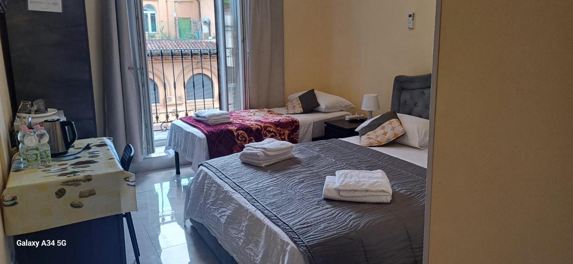 Bed and Breakfast Termini Gioberti Рим Екстер'єр фото